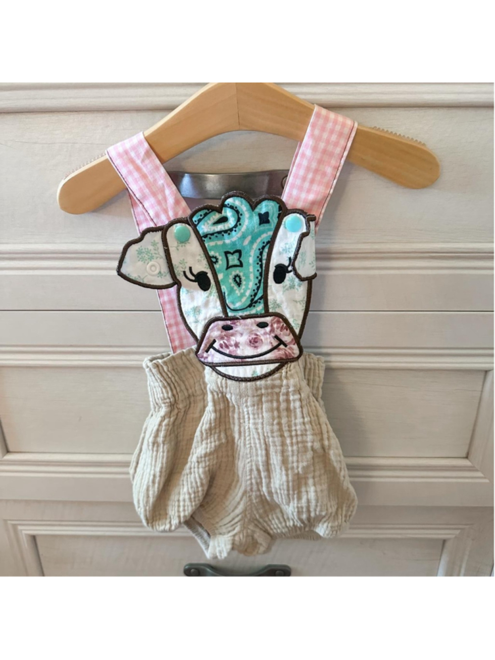 Kids tales cow bubble 
Size 90 
Like new 
Usually fits 12-18 months